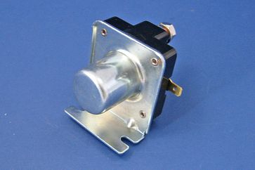 Lucas 12V 4 terminal replacement solenoid.