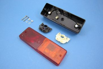Stop/tail and indicator lamp (180 x 58 x 50mm)