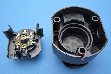 12N Plastic Socket