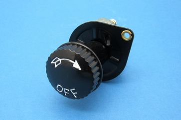 Lucas Style SSB103 battery isolator switch