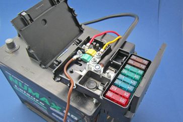 Battery Mounted Fusebox