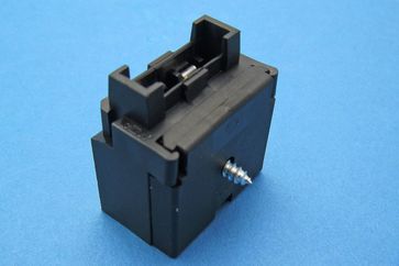 Blade Fuse Holder (connectors in base)