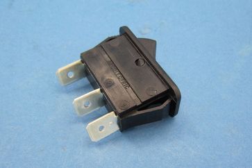 On/off rocker switch