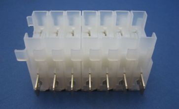 Blade Fuse Holder (connectors on sides)