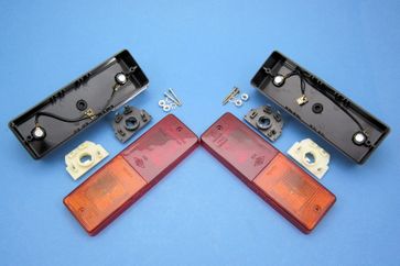 Stop/tail and indicator lamps (Pair)