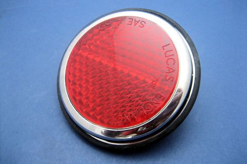 Lucas Reflectors