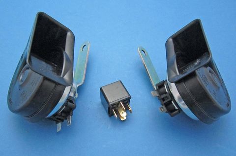 Twin Fiamm electric air horns