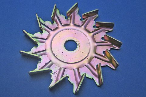 Ventilateurs de l' Alternateur