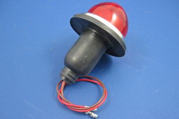 Feu stop/feu arrière Lucas L594 – version réduite avec cabochon plastique