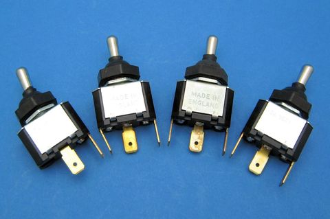 Toggle Switches - Splash Proof