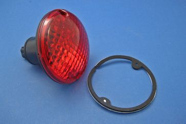 Surface mounted modern style stop/tail lamp