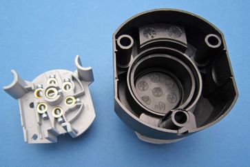12S Plastic Socket