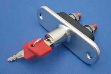 Battery isolator - removable key in the