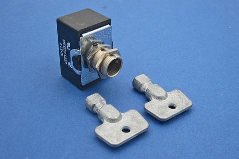 Key switch - On/Off, Double pole