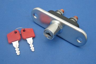 Battery isolator - removable key in the