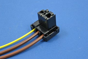 Lucas/Bosch Alternator Plug