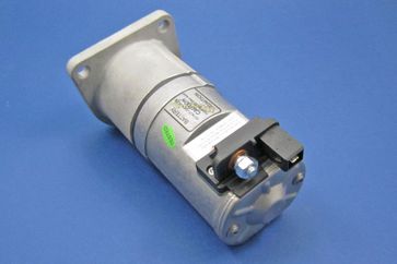 LRS102 - Axial