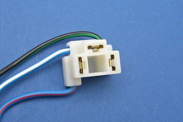 Head Lamp H4 Connecting Sockets 90°