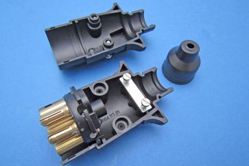 12N Plastic Plug