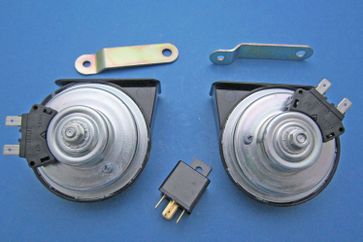 Twin Fiamm electric air horns