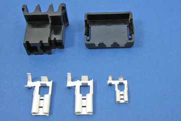 Lucas/Bosch Alternator Plug