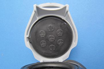 12S Plastic Socket