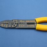Pince à sertir pour les cosses isolées – standard thumbnail