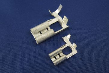 Flag Terminals