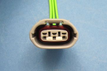 Denso Oval 3 Pin Plug